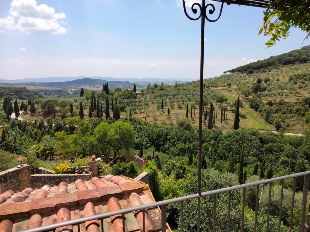Casa Vacanze "Nonna Vela" Petroio Exteriör bild