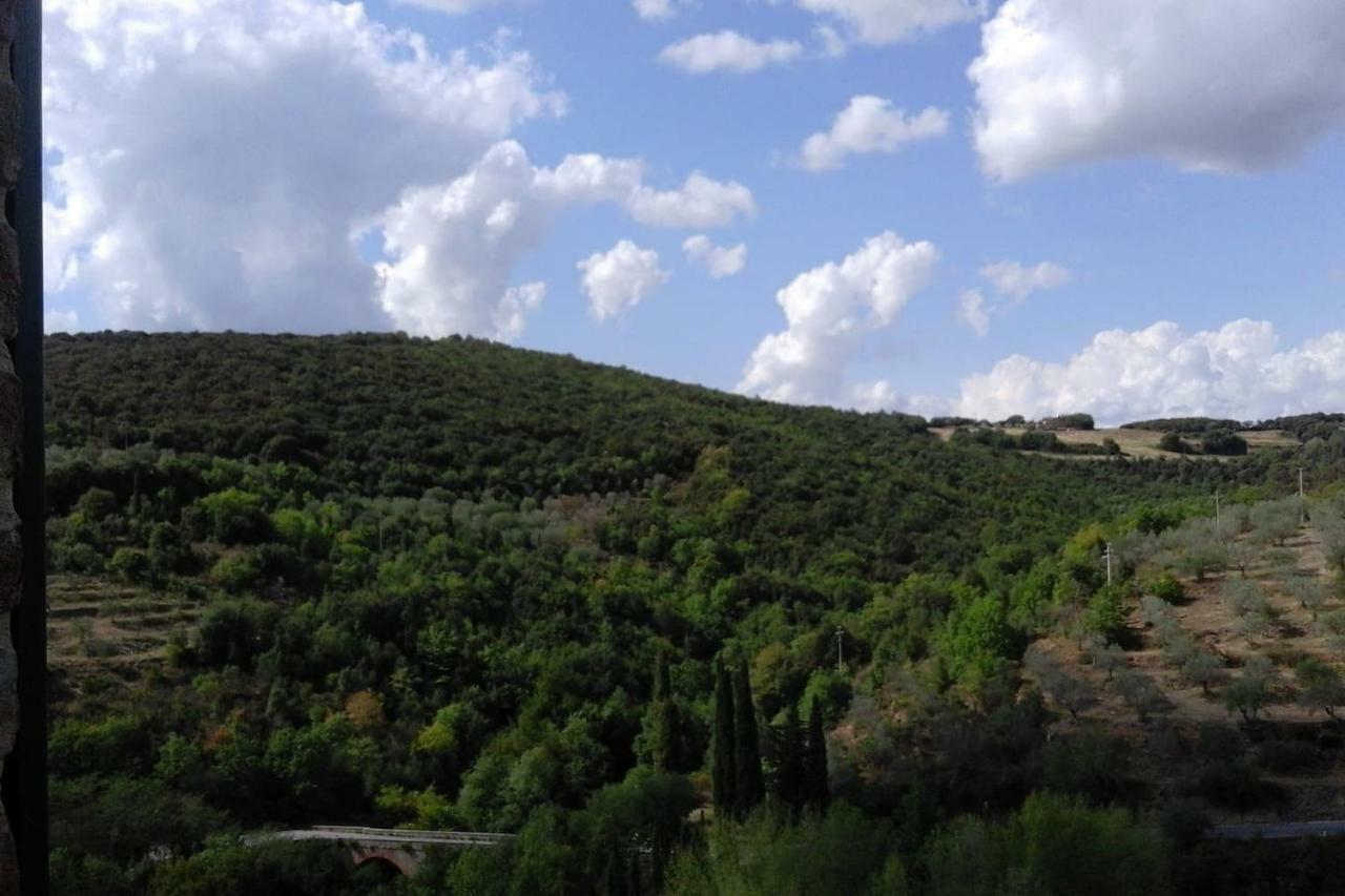 Casa Vacanze "Nonna Vela" Petroio Exteriör bild